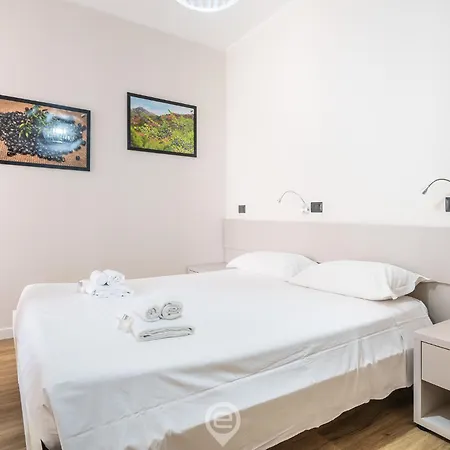 Гостевой дом Estay Piazza Repubblica