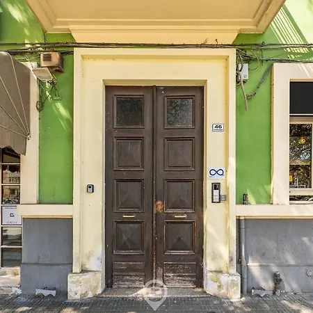 Estay Piazza Repubblica Кальяри