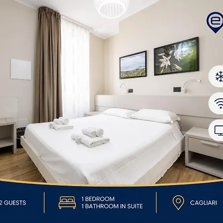 Estay Piazza Repubblica קליארי